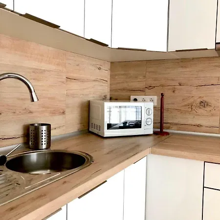 アパート Crissol ロスクリスティアーノス