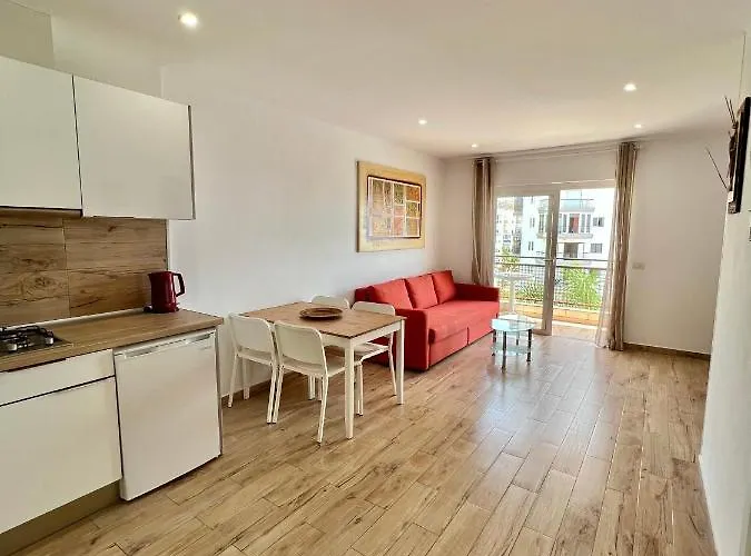 アパート Crissol